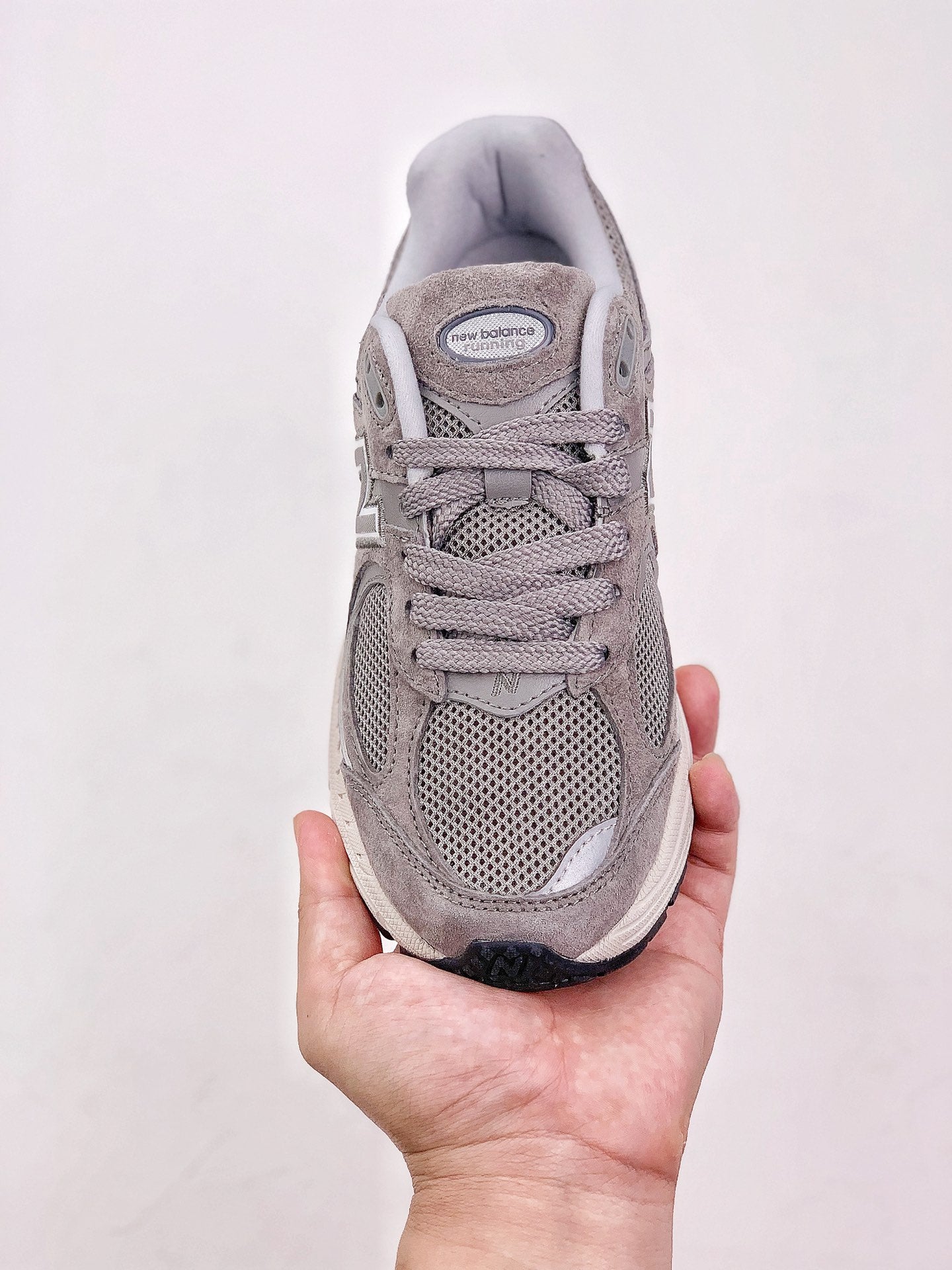 NB 2002R