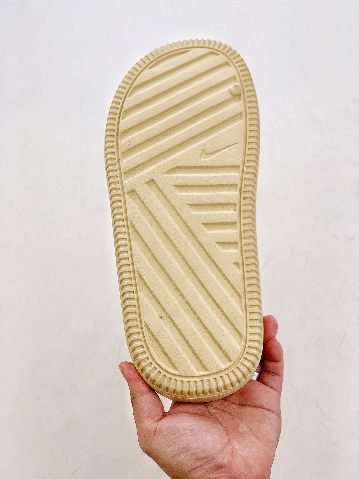 Nk. Calm slide