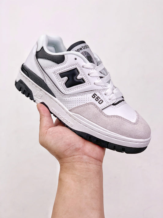 NB 550 black