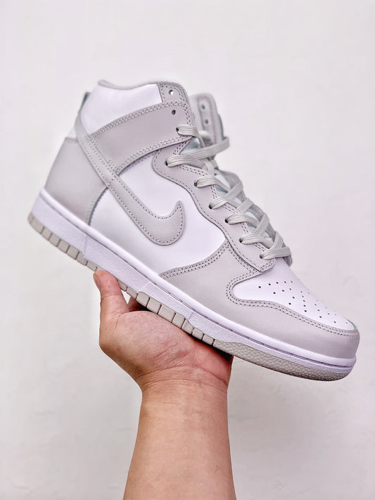 NK SB Dunk High Grey