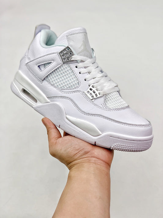 Air Jordan Retro 4