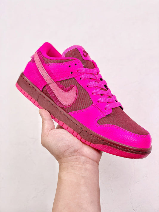 Nk Dunk Low Valentine's Day