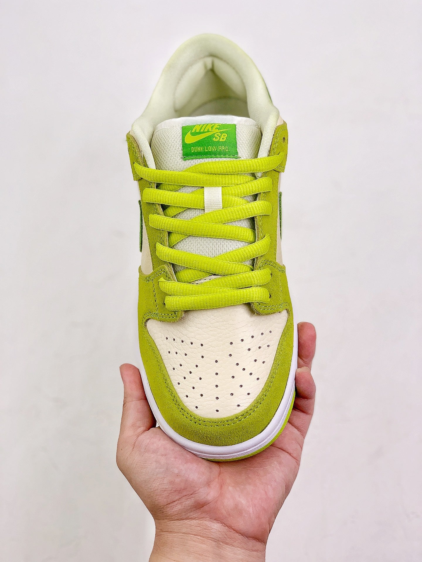 SB Dunk Low "Green Apple"