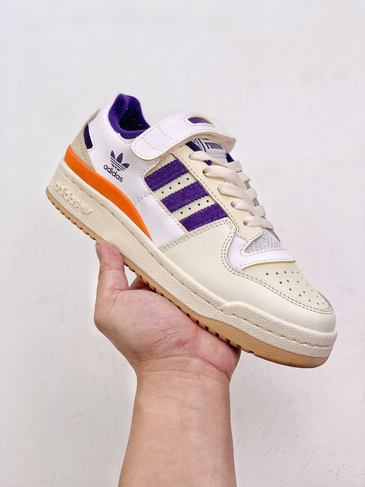 AD. Originals Forum